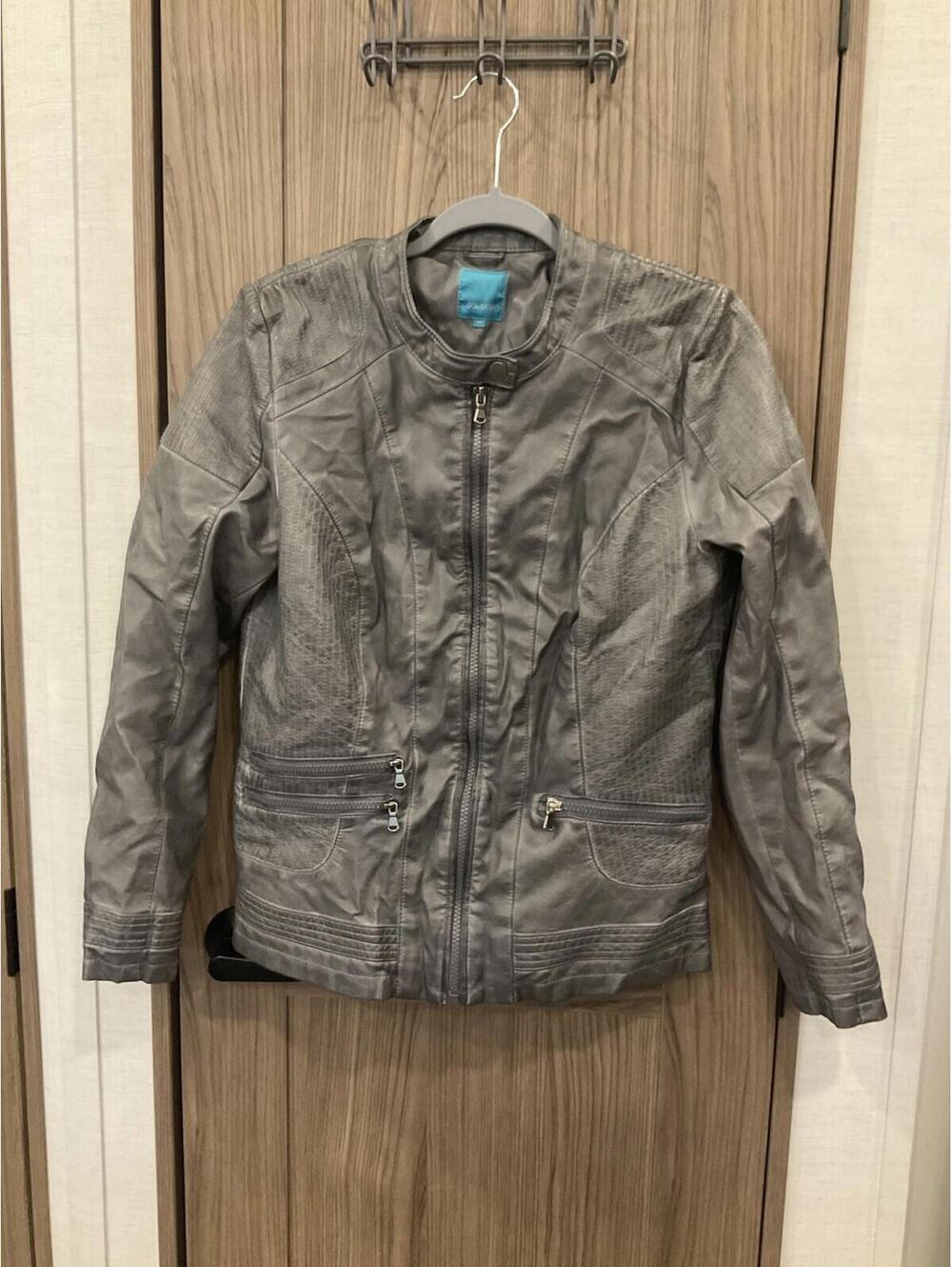 Cool Code Womens Faux Leather Gray Jacket Size M (8-10) Euro 42 See Measurements